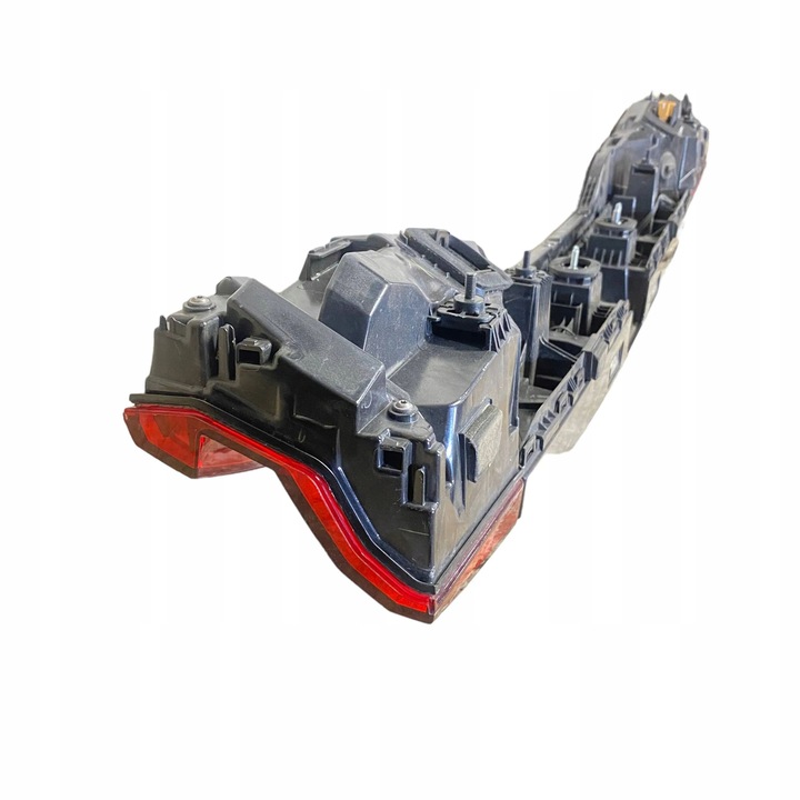 фото №8, Audi q8 2019 лампы задней крышки багажника