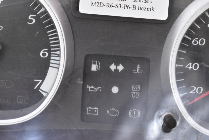 фото №7, Панель приладів eu 21677499-2 dacia duster 1 i hs 1.5 dci 90 km 10-13