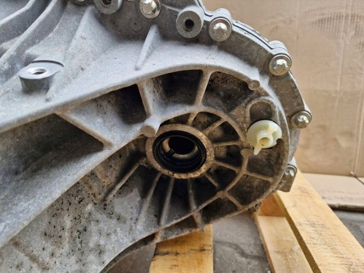 фото №11, Renault scenic iv 4 1.2 tce коробка передач механічна коробка передач 6b tl4092