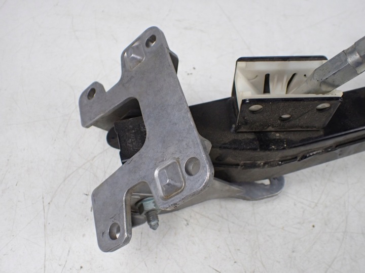 фото №6, Кронштейн педаль тормоза audi a8 s8 d3 4e1723140a 4e1721196a