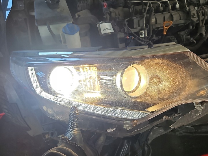 фото №1, Фара праві лампа перед ксенон led kia optima iv 15-18 європа