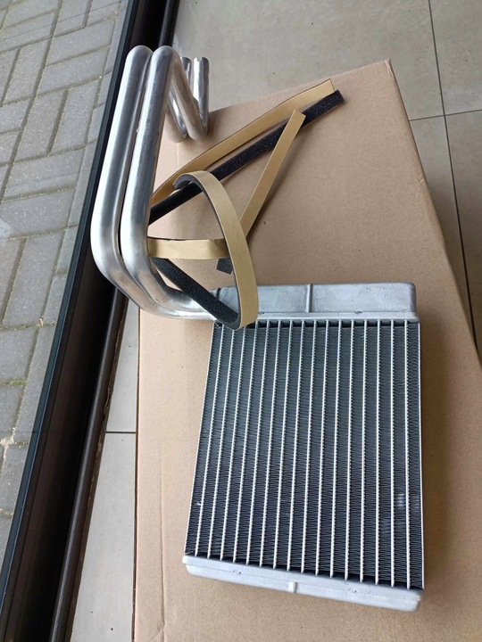 фото №4, Новая отопитель ford c-max kuga ii focus iii mk3 втулка стабилизатора transit connect 2