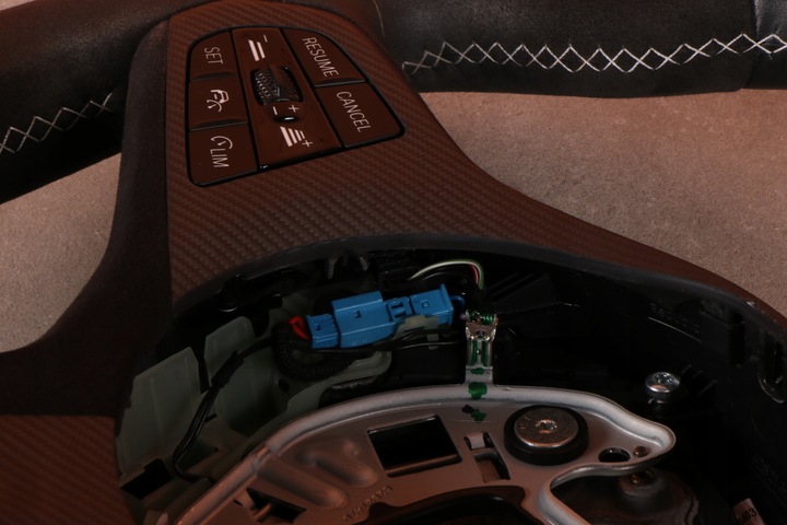 фото №15, Bmw f44 g20 g21 g22 g23 g26 руль m-performance карбон алькантара