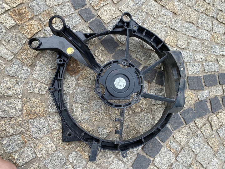 фото №10, Porsche taycan 9j1 корпус вентилятора 9j1121250c 9j1959455c 9j1959456c