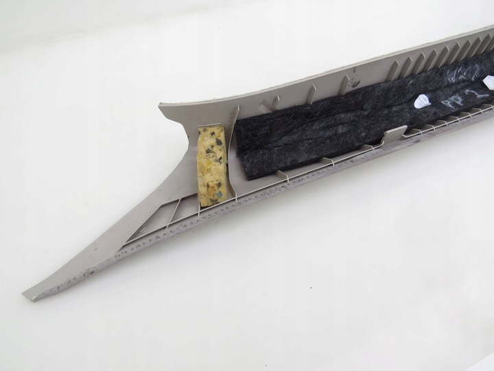 фото №13, Захист оббивка стійка a праві перед передня mercedes cls w218