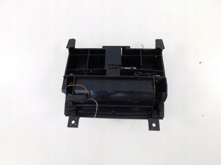 фото №6, Audi a3 8p 3d 2.0 tdi бардачок пепельница