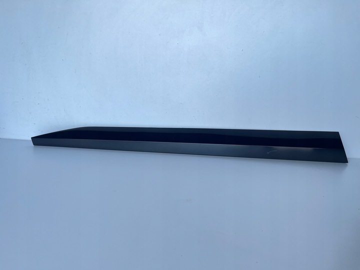 фото №1, Skoda оригінальний номер 3v0853293a планка двері передня l