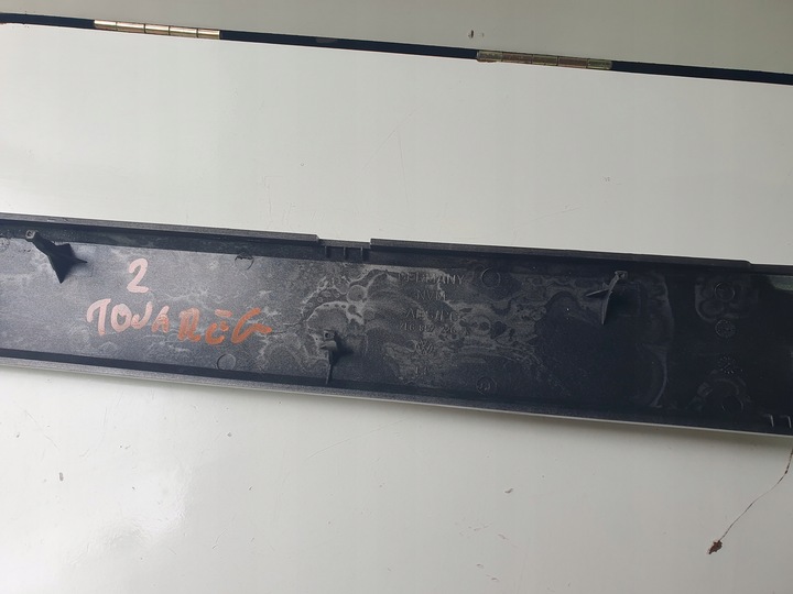 фото №7, Vw touareg 7l рестайлінг 07- dekor панелі правий срібний