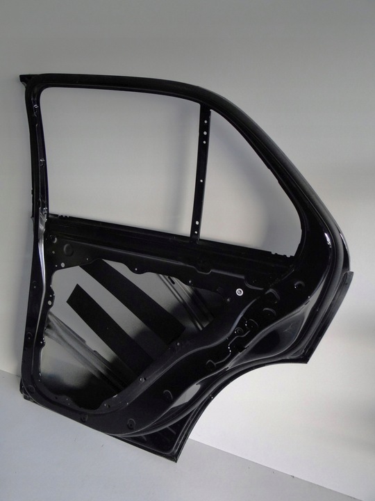 фото №12, Mercedes gle 167 w167 двері задні праві suv a1677301807 040