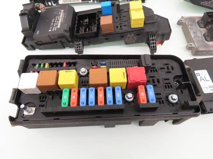 фото №11, Замок зажигания блок управления opel signum 2.0 turbo 55353231 13162134dl 13144710