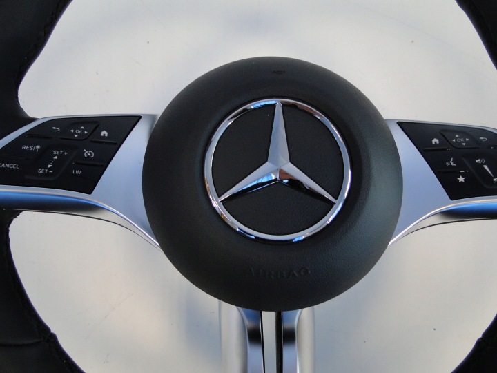 фото №9, Mercedes руль кожа лепестки eqa eqb 243 h243 x243 a0004605118