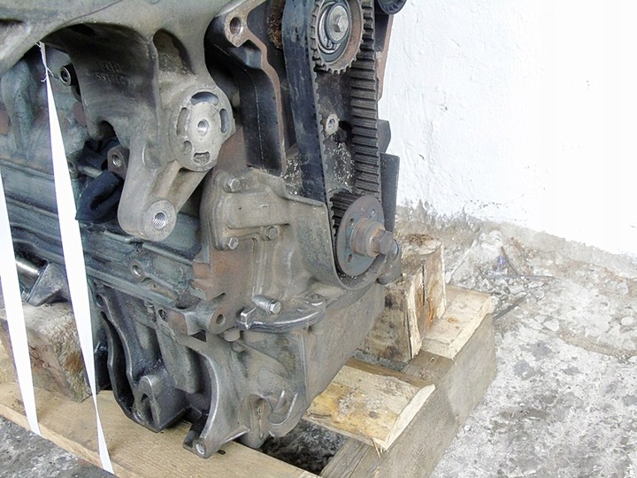 фото №12, Двигун стійка з wtryskami z19dth 1.9 cdti astra h vectra c zafira signum