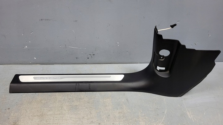 фото №1, Планка пороговая левый перед led audi a8 d4 quattro