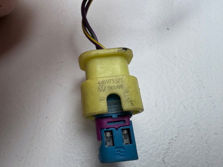 фото №3, Штекер контакты жгут 4h0973323 audi