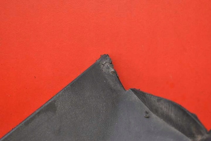 фото №5, Панель под лобовым стеклом eu a1698300013 mercedes a-klasa w169 04-08