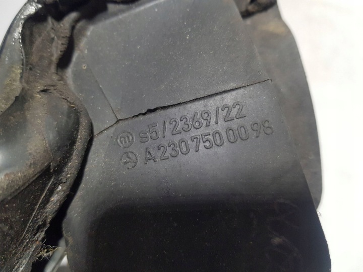 фото №13, Mercedes sl r230 w230 уплотнитель крышки багажника a2307500098