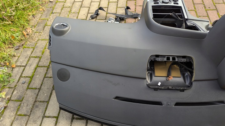 фото №8, Панель роздавальна капот peugeot 3008 i