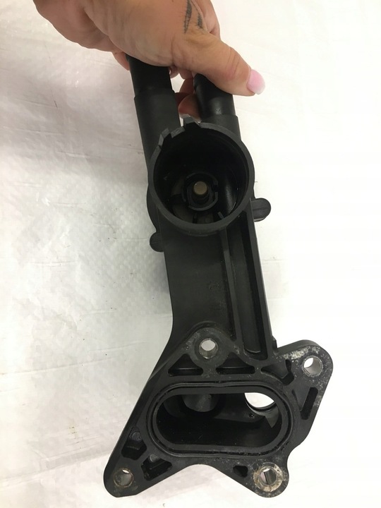 фото №15, Корпус термостата штуцер vw polo 6r v seat ibiza iv 1.2i cg 03c121111b