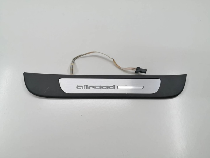 фото №1, Планка led накладка порогова audi a6 c7 allroad 4g9 18- права зад