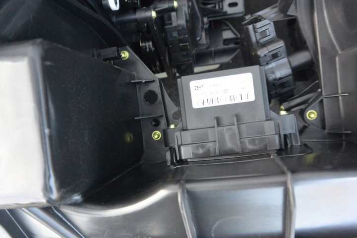 фото №8, Обігрівач 3.0 b maserati quattroporte vi eu