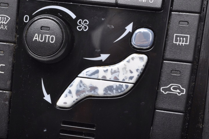 фото №8, Volvo s60 ii v60 панель перемикач повітропровід кондиціонера 31443428