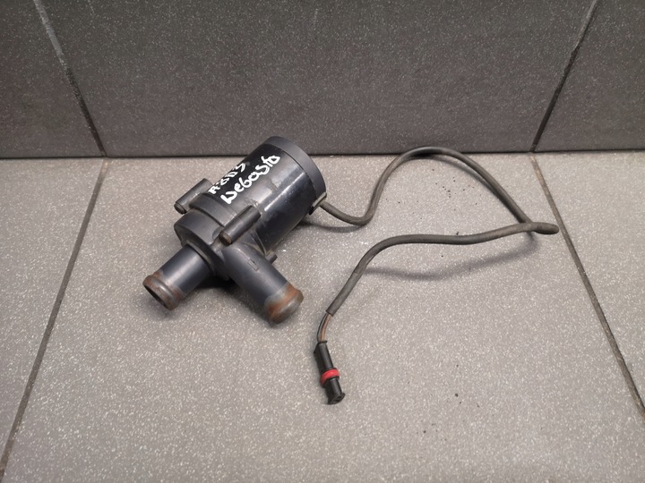фото №1, Насос воды вебасто audi a8 d3