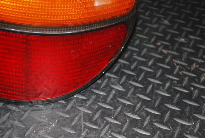 фото №6, Лампа правий зад vw sharan 7m0945258a вкладка