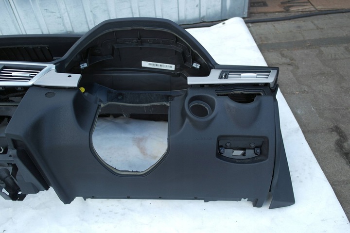 фото №7, Mercedes-benz e w212 2011 всі панелі розподільчі, консоль