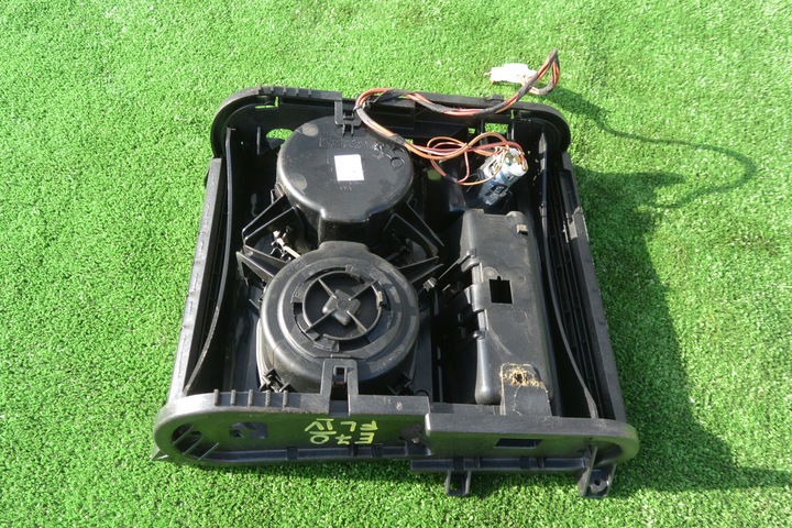 фото №6, Держатель na кружки жалюзи туннеля bmw x5 e70 lci