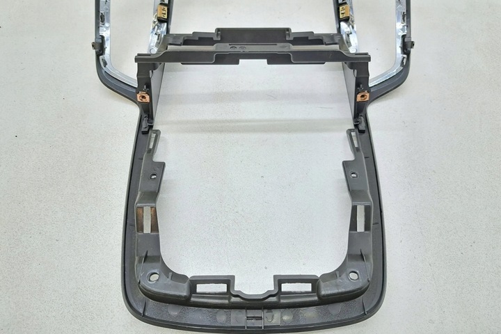 фото №7, Рамка odtwarzacza музики opel zafira tourer c p12 13384269 1.96l дизель