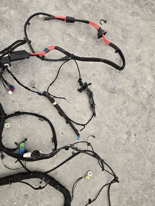 фото №13, Audi q7 15- установка жгут кабины