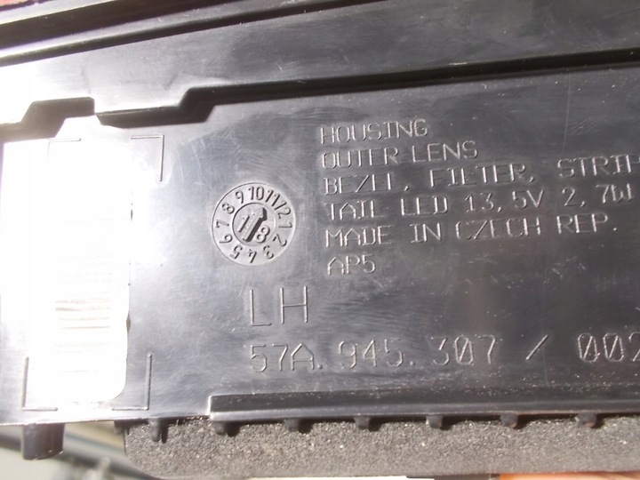 фото №10, Лампа w кришка багажника skoda karoq 57a 17-21 оригінал європа led права