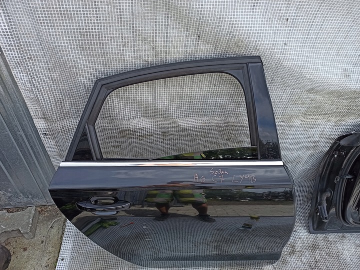 фото №8, Audi a6 c7 4g sedan дверь правые задние зад ly9b комплектные чёрные