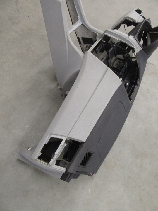 фото №10, Панель раздаточная капот bmw e83 x3 европа