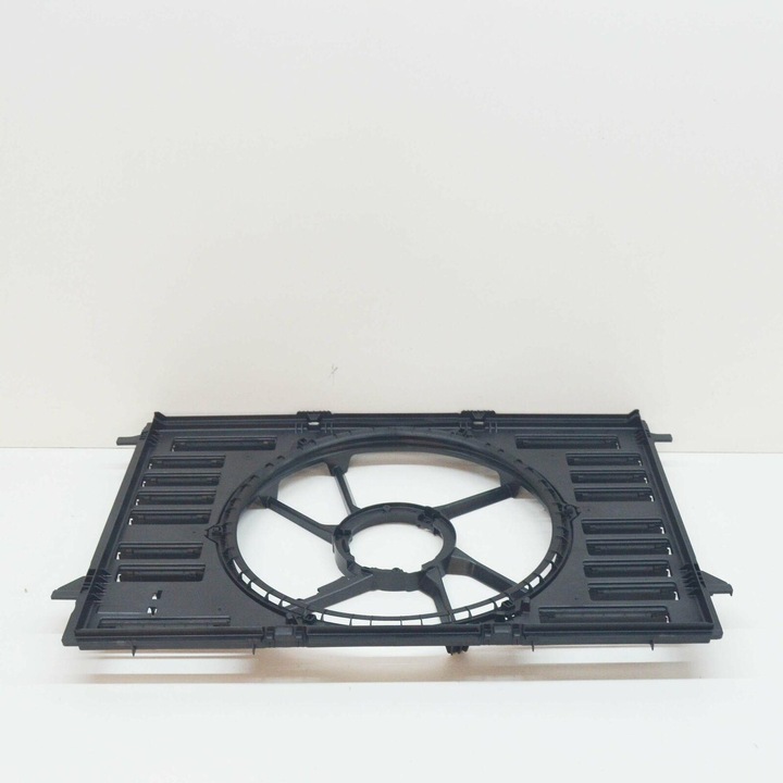 фото №11, Корпус вентилятора audi a4 16- 8w0121207