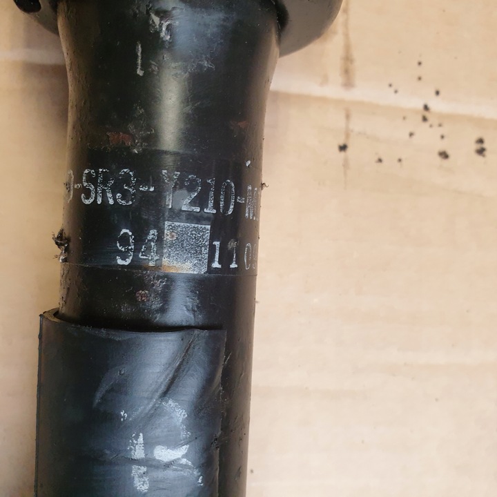 фото №6, Амортизатор праві зад honda civic vi хетчбек оригінальний номер