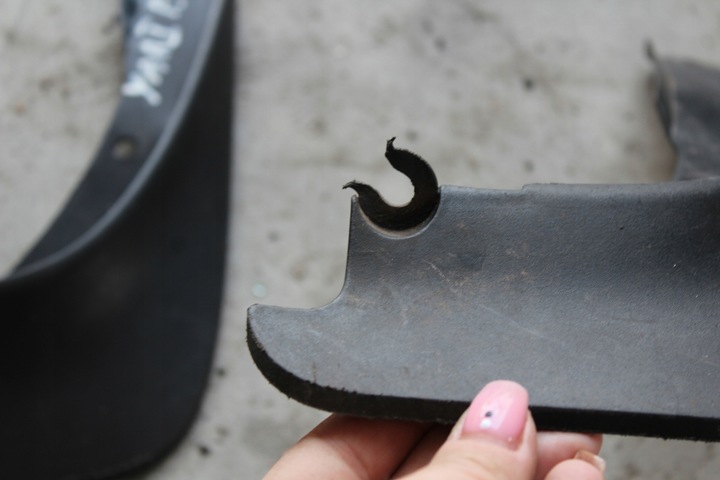 фото №4, Брызговик правый перед защита порога yaris i