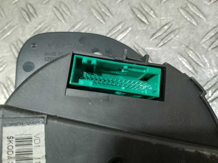 фото №6, Спидометр skoda superb i 3u0920842d 110.080.115 2.5 tdi bdg