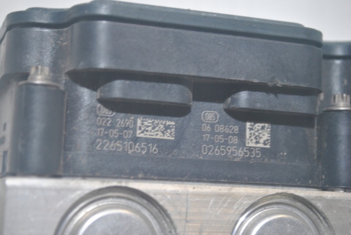 фото №6, Главный тормозной цилиндр abs renault koleos ii 476603871r