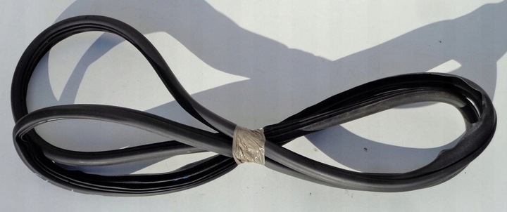 фото №1, Citroen c4 picasso 08 r прокладка двері ліва зад