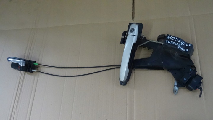 фото №1, Corolla verso 1 замок дверь левый перед ручка 6pin