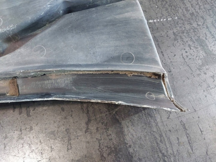 фото №5, Панель під лобовим склом передні volkswagen golf ii 191819415c