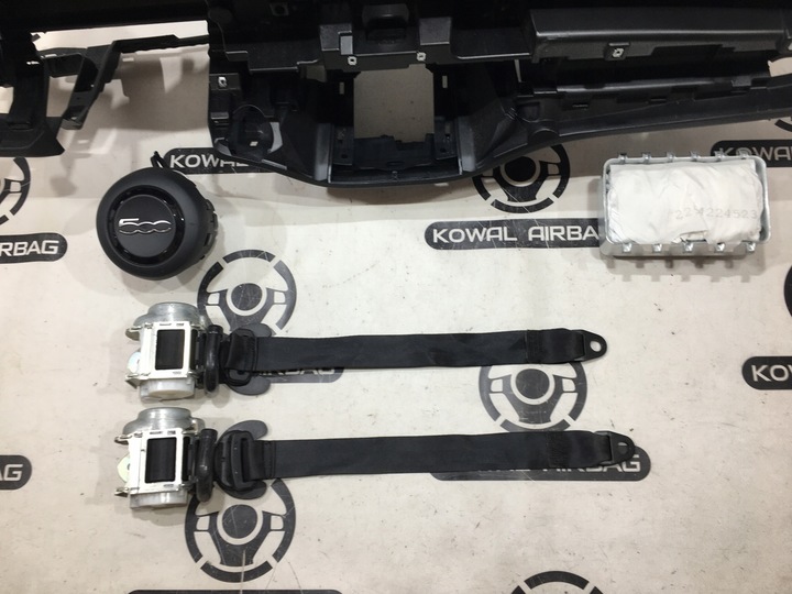 фото №5, Fiat 500e 500 e панель консоль подушка безпеки ремені