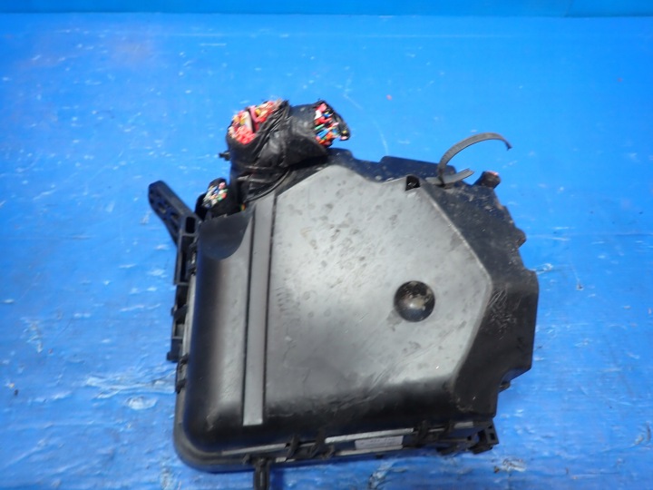 фото №10, Штуки блок запобіжників hyundai i40 91951-3x140