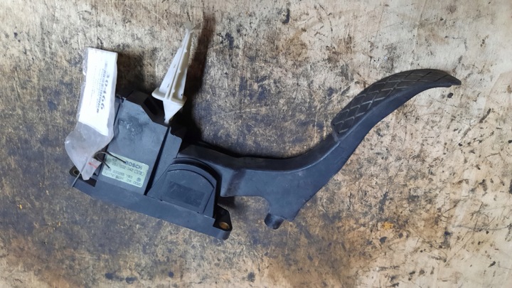 фото №2, Потенціометр газу seat toledo 1.9d 00r