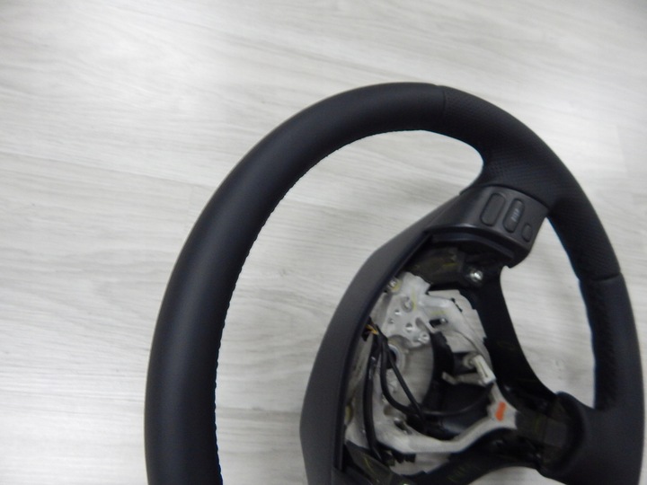 фото №7, Toyota corolla verso ii 04-08r. - кермо - нова шкіра - obszycie