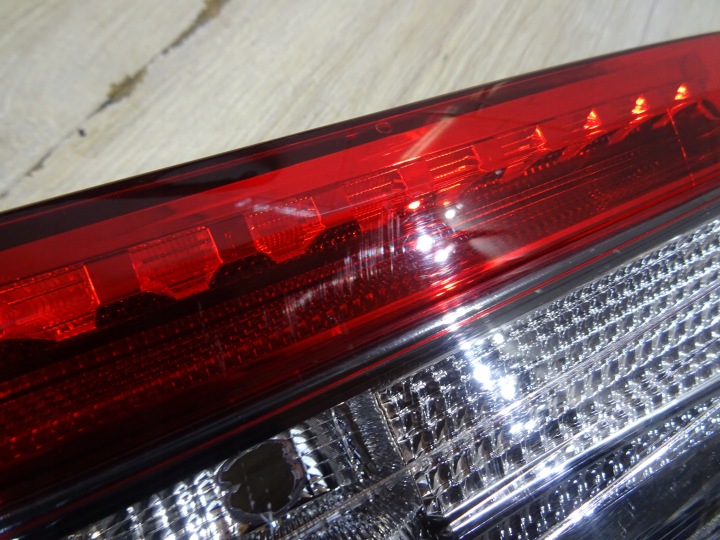 фото №6, Toyota rav4 v - фара правая зад задняя 81580-42151 llu