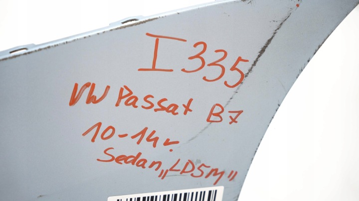 фото №12, Задний бампер vw passat b7 10-14r ld5m sedan