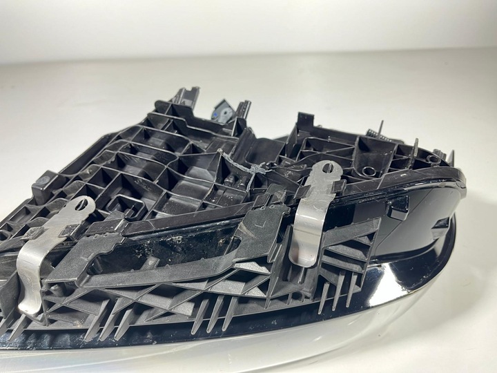 фото №8, Bmw 3 g20 g21 рестайлинг lci 21- лампа перед передняя правая полный led 9450796-04