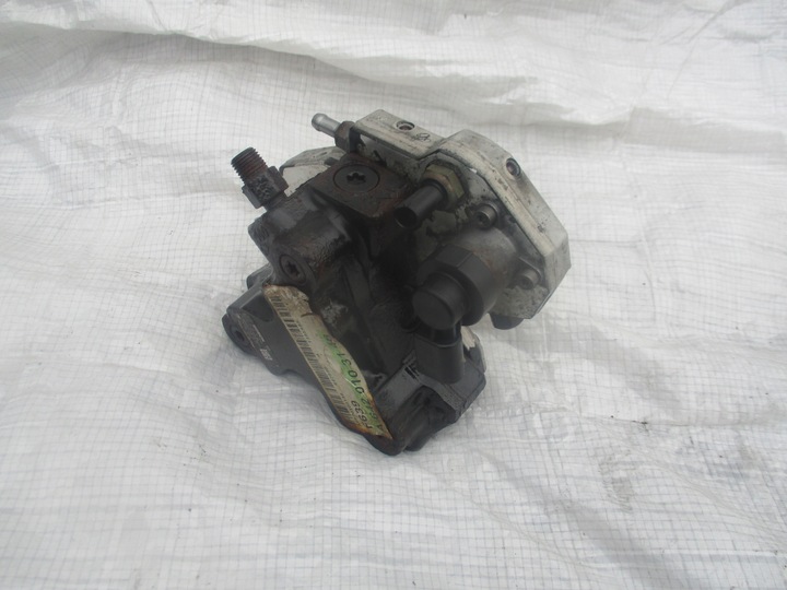 фото №2, Mercedes ml w164 sprinter 3.0cdi насос вприскувальний